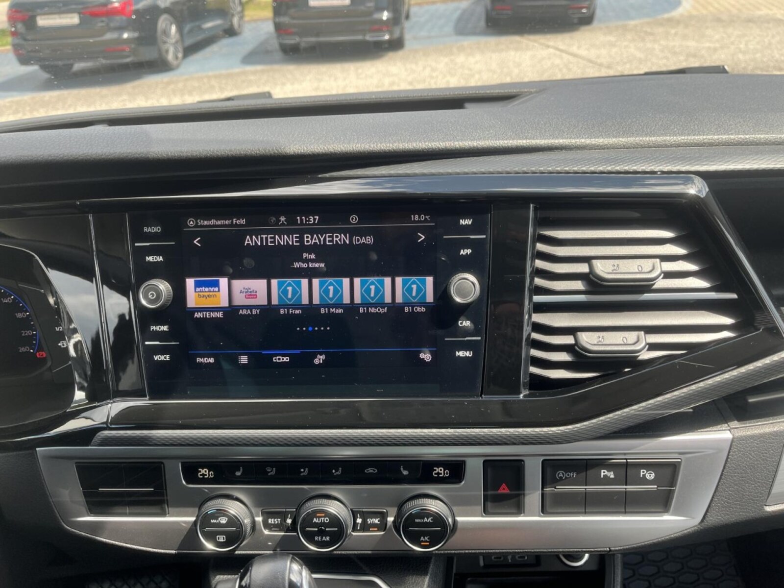 Volkswagen T6.1 Multivan – Bild 16