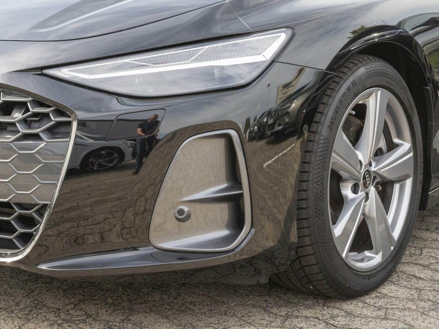 Bild über Audi A6 Avant e-hybrid e-hybrid quattro 220 kW S tronic - für weitere Informationen kontaktieren Sie den Audi Partner