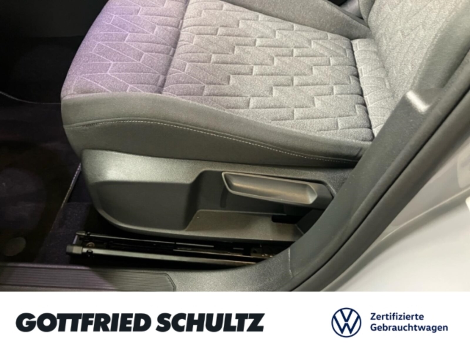 Volkswagen Golf – Bild 12