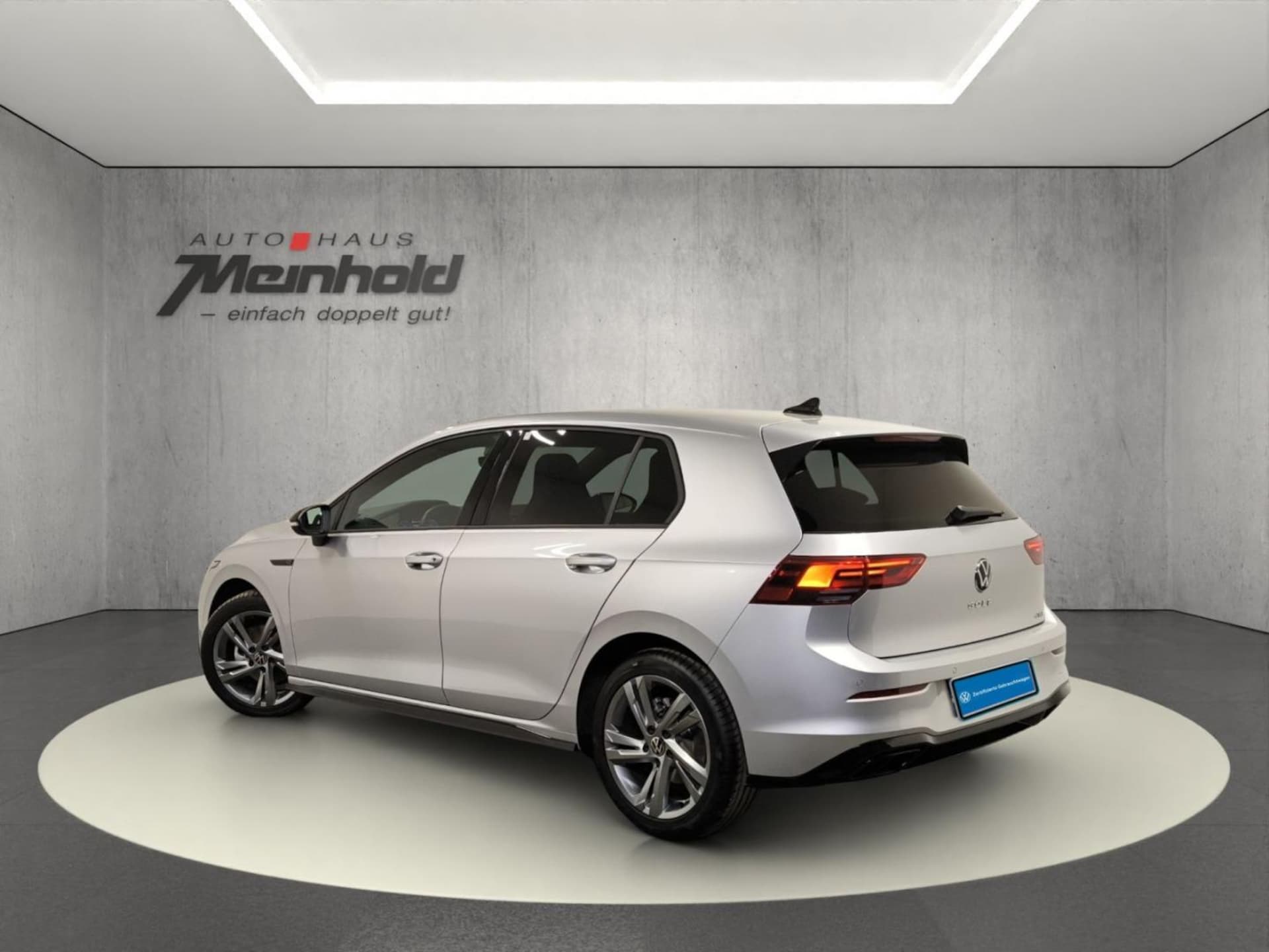 Volkswagen Golf R-Line