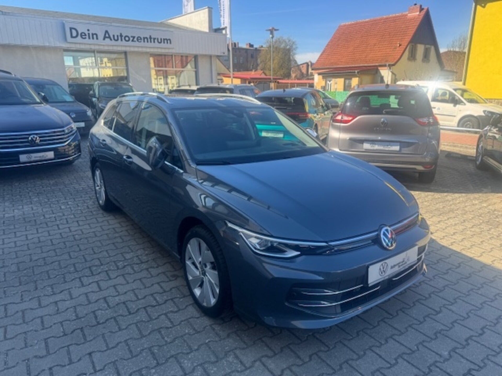 Volkswagen Golf Variant Style