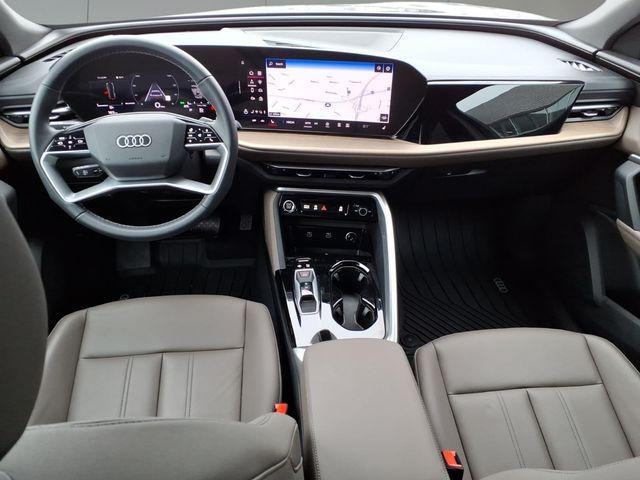 2025 Audi Q5 Premium - Photo 10