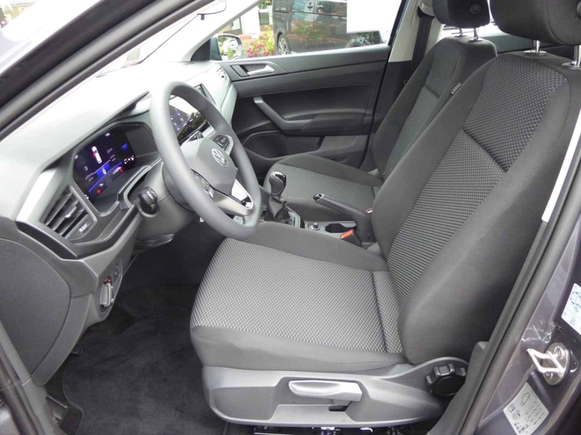Volkswagen Polo Basis-Modell