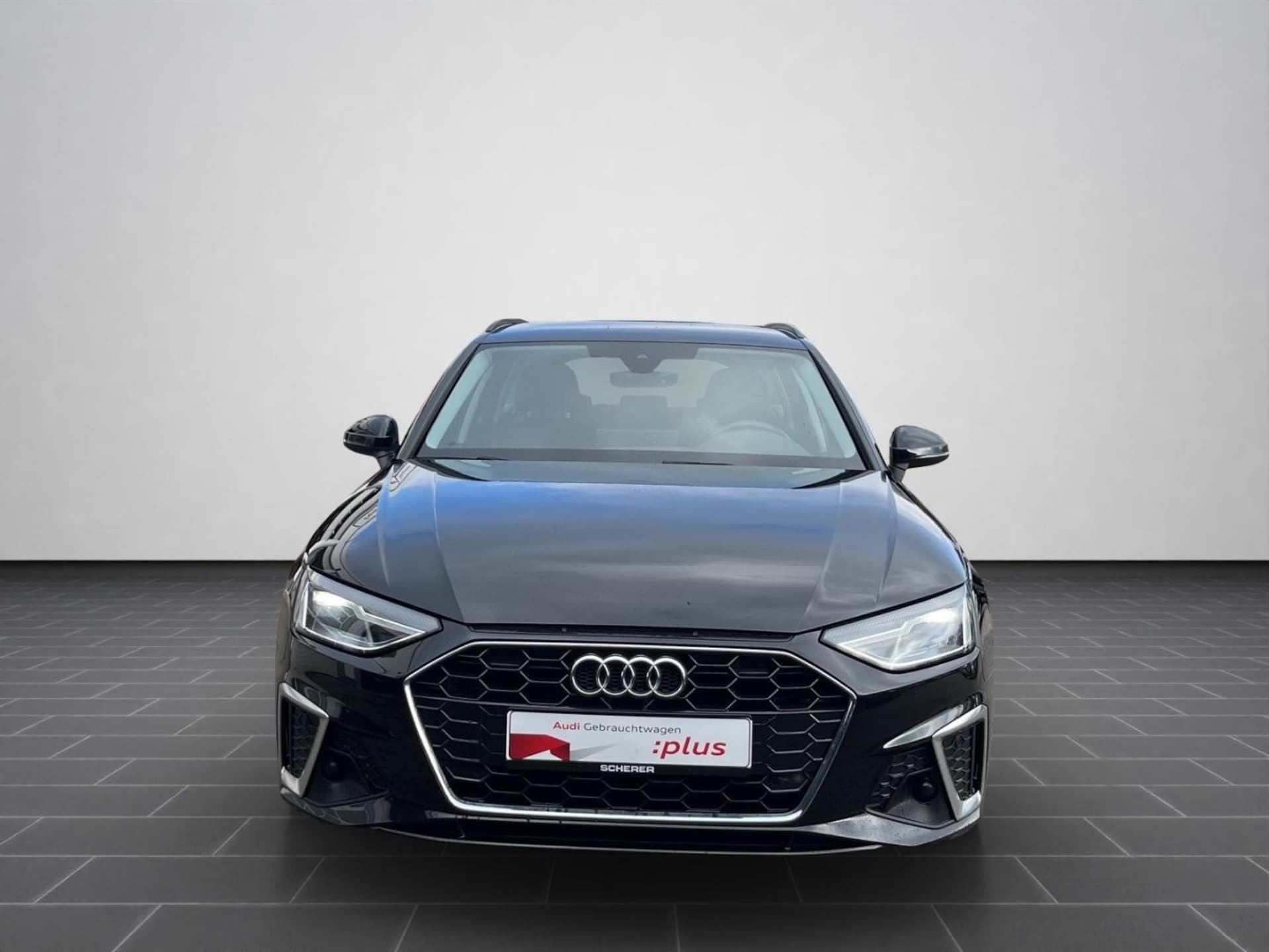 Audi A4 Avant S line
