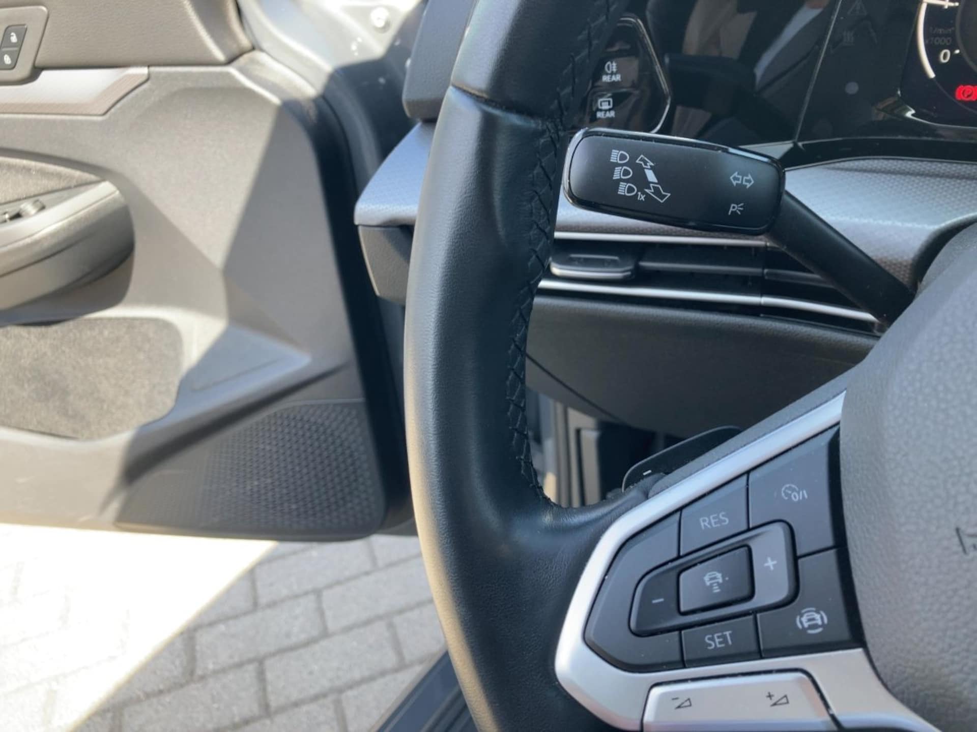 Volkswagen Golf Active