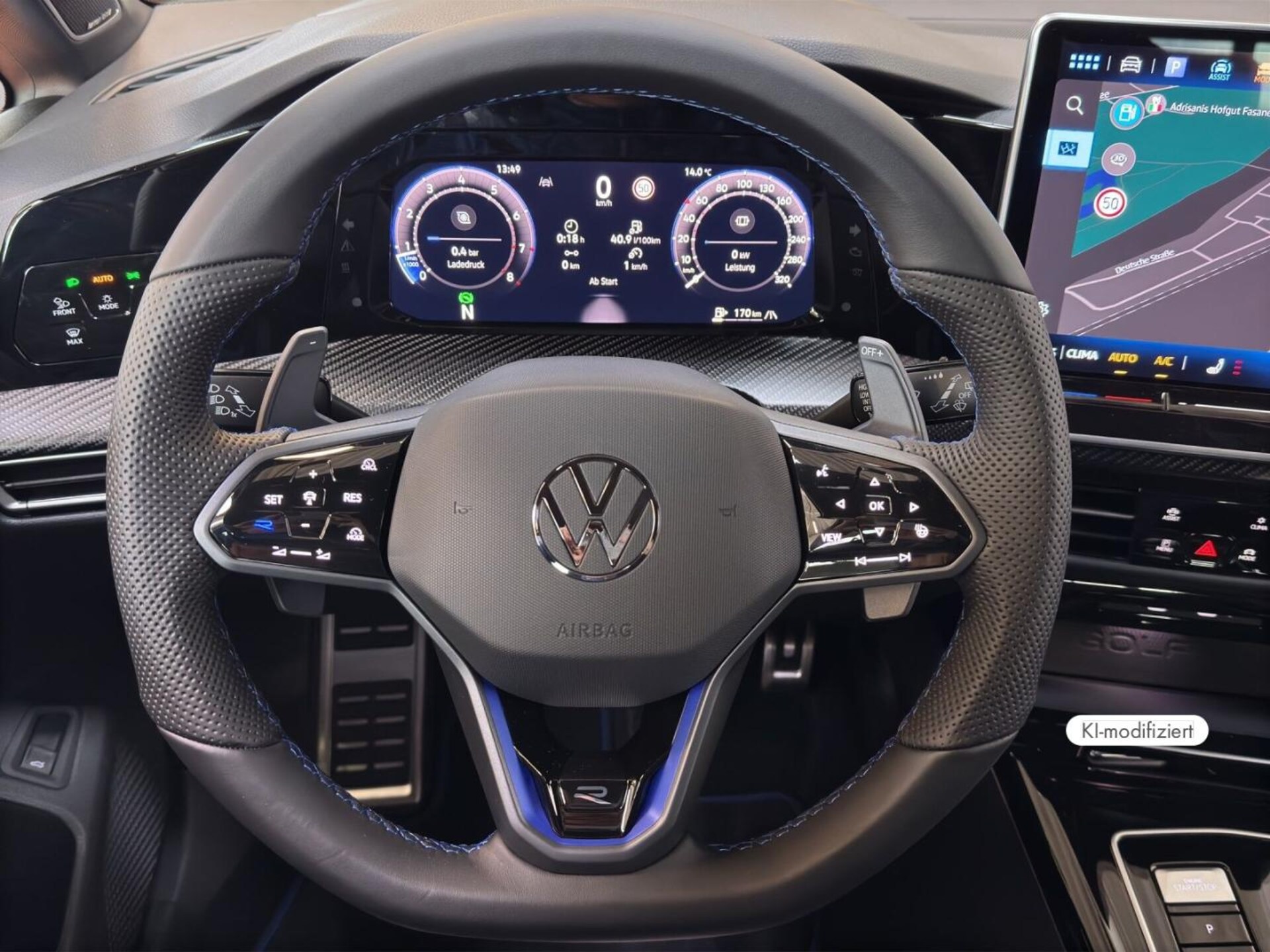 Volkswagen Golf Variant R