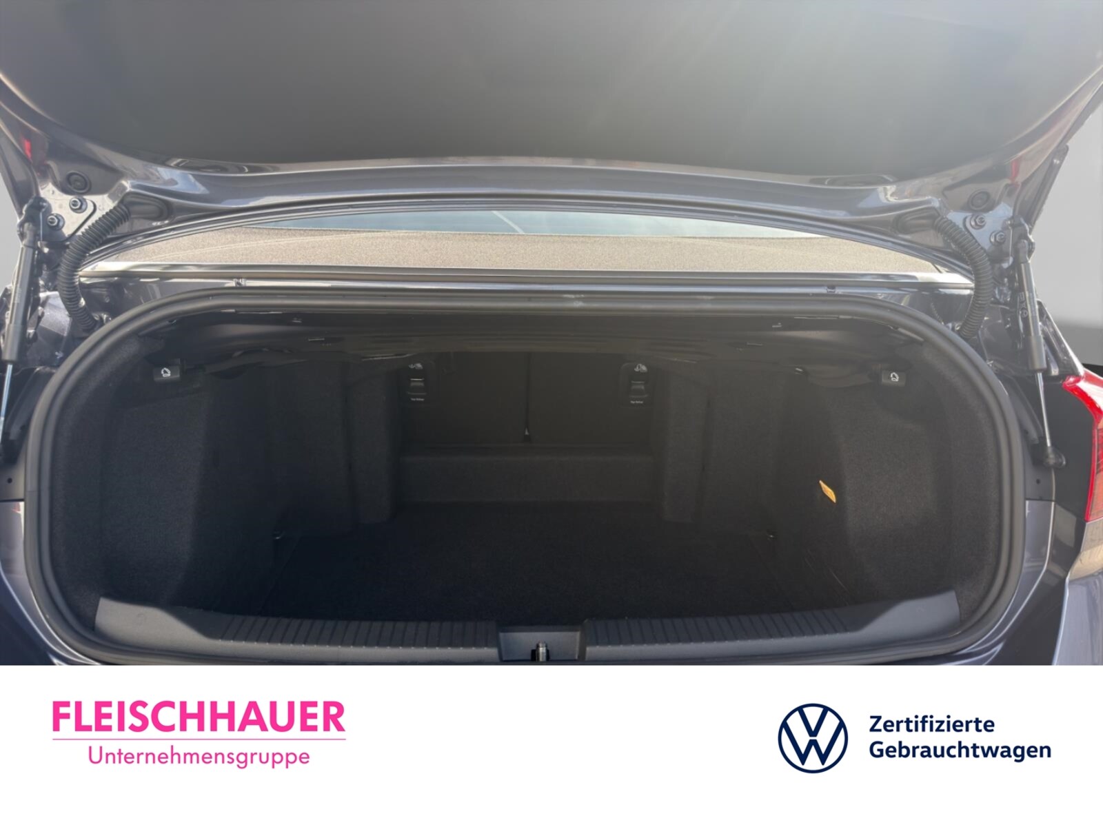 Volkswagen T-Roc Cabriolet – Bild 7