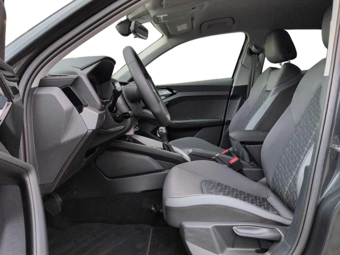 Bild über Audi A1 Sportback advanced 30 TFSI S tronic - für weitere Informationen kontaktieren Sie den Audi Partner