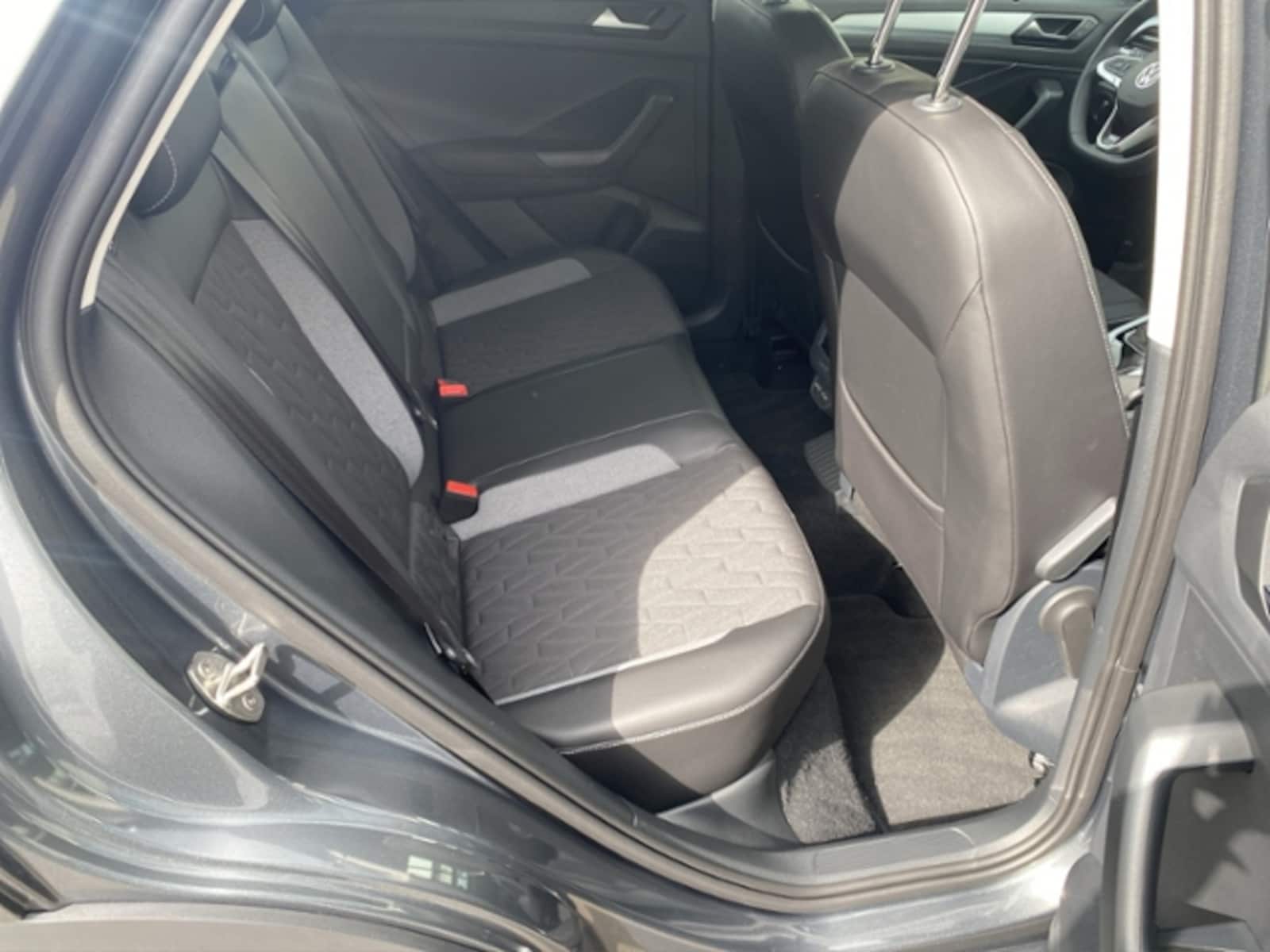 Volkswagen T-Roc – Bild 19