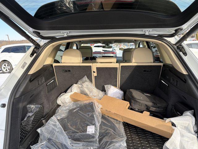 2024 Audi Q5 Premium - Photo 17