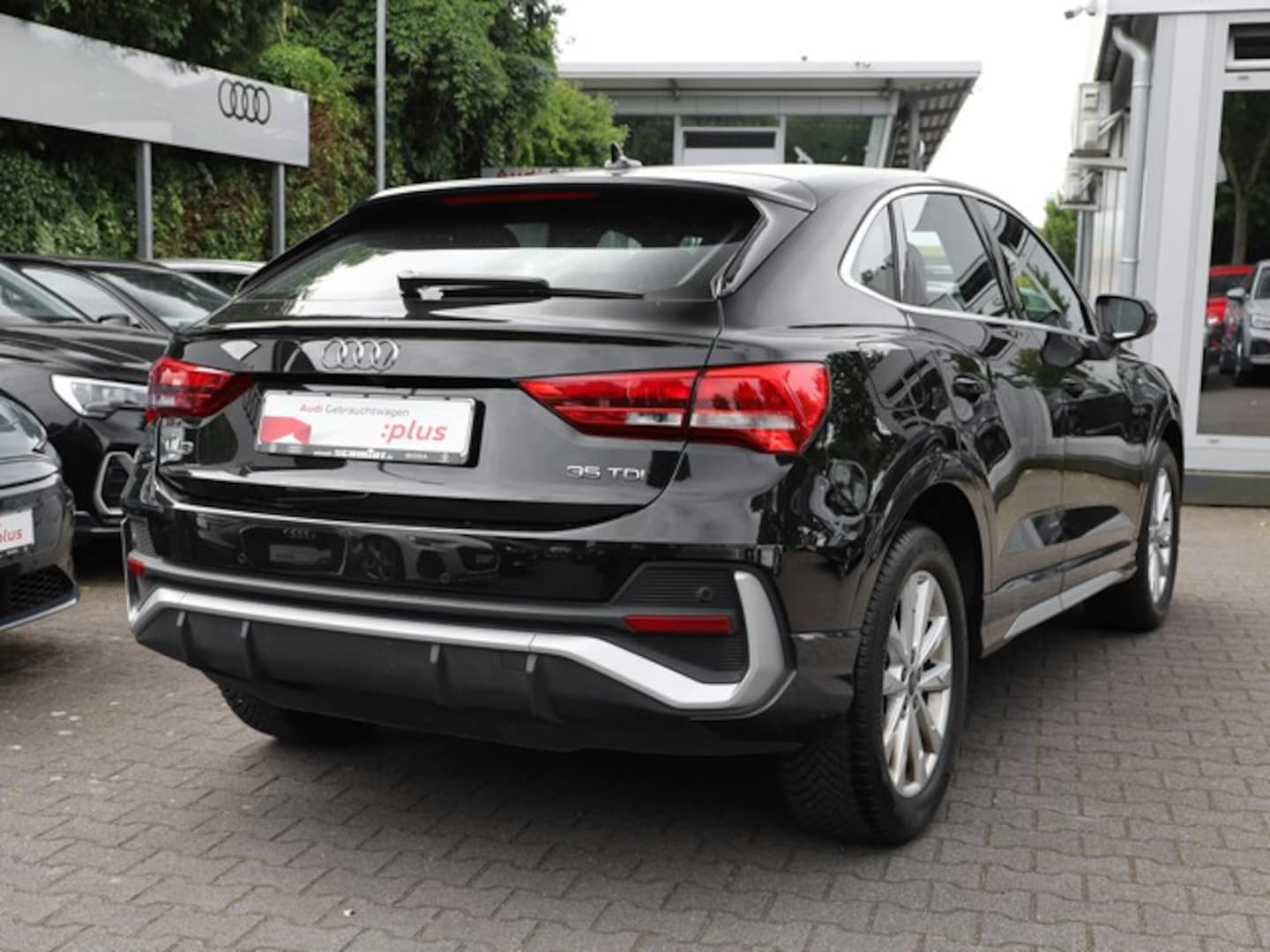 Bild über Audi Q3 Sportback S line 35 TDI S tronic - für weitere Informationen kontaktieren Sie den Audi Partner