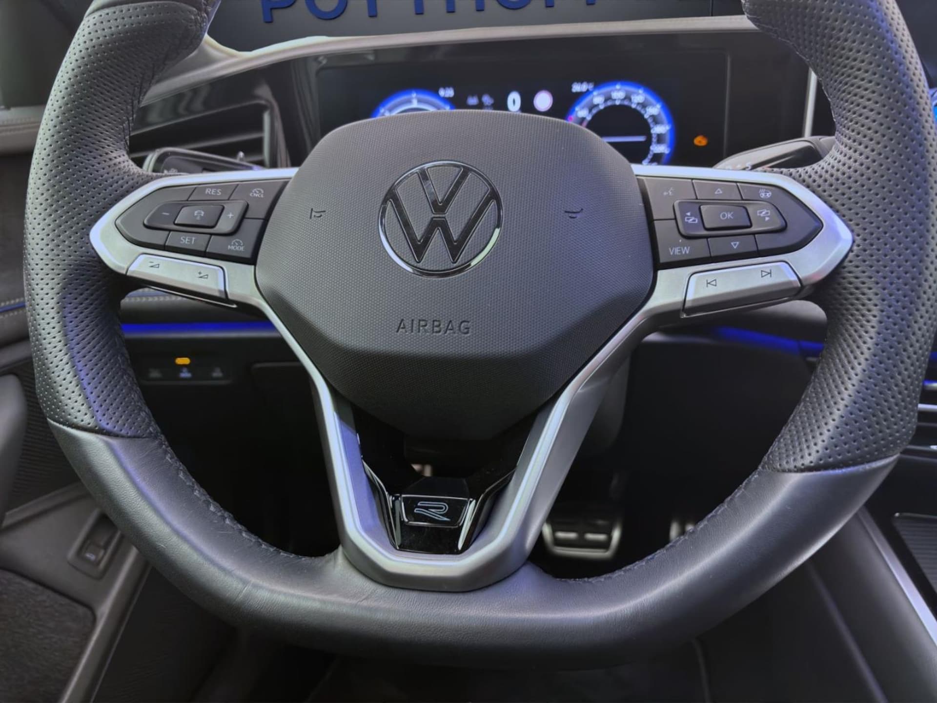 Volkswagen Passat R-Line