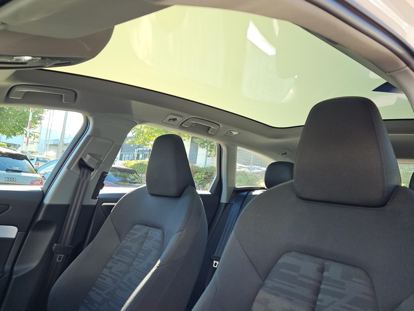 Bild über Audi A6 Avant TFSI 150 kW S tronic - für weitere Informationen kontaktieren Sie den Audi Partner