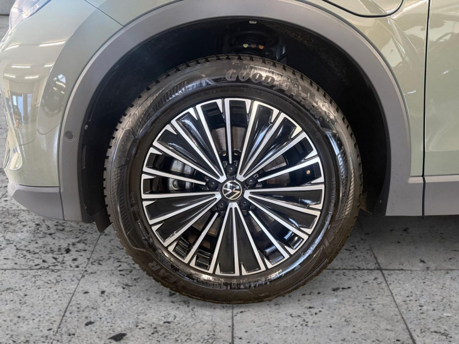 Volkswagen Tiguan – Bild 7