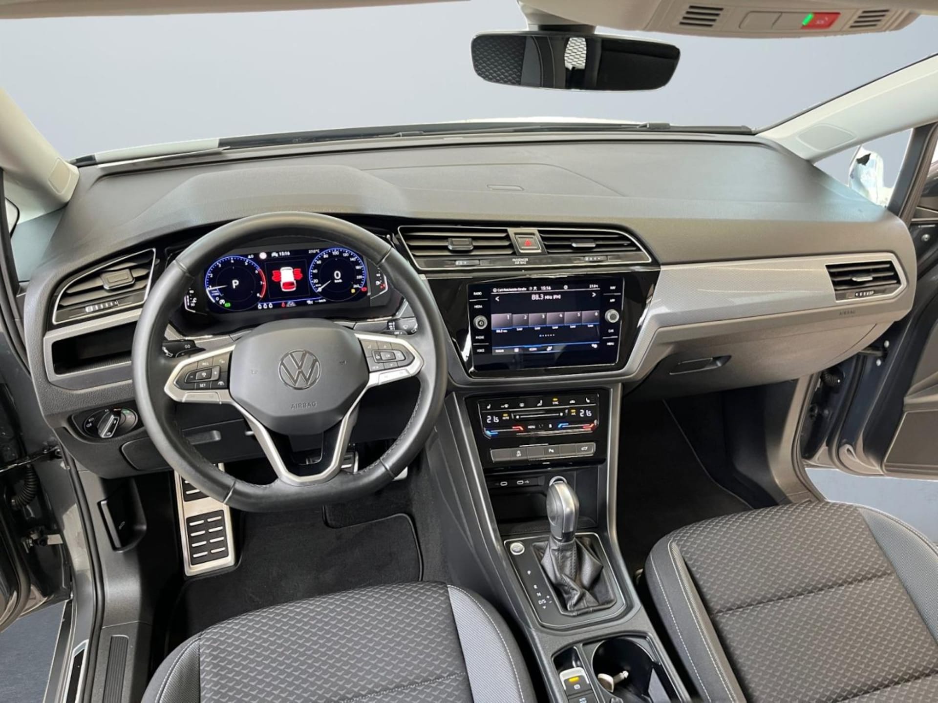 Volkswagen Touran Active