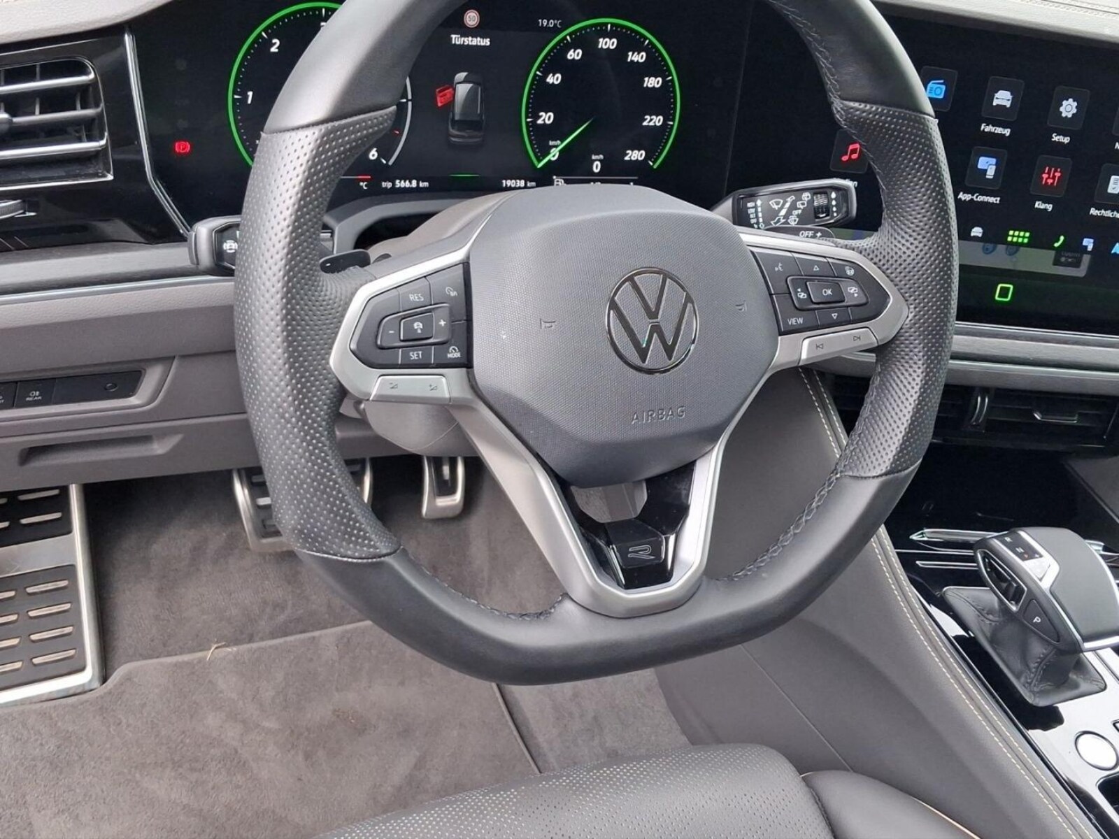 Volkswagen Touareg – Bild 8