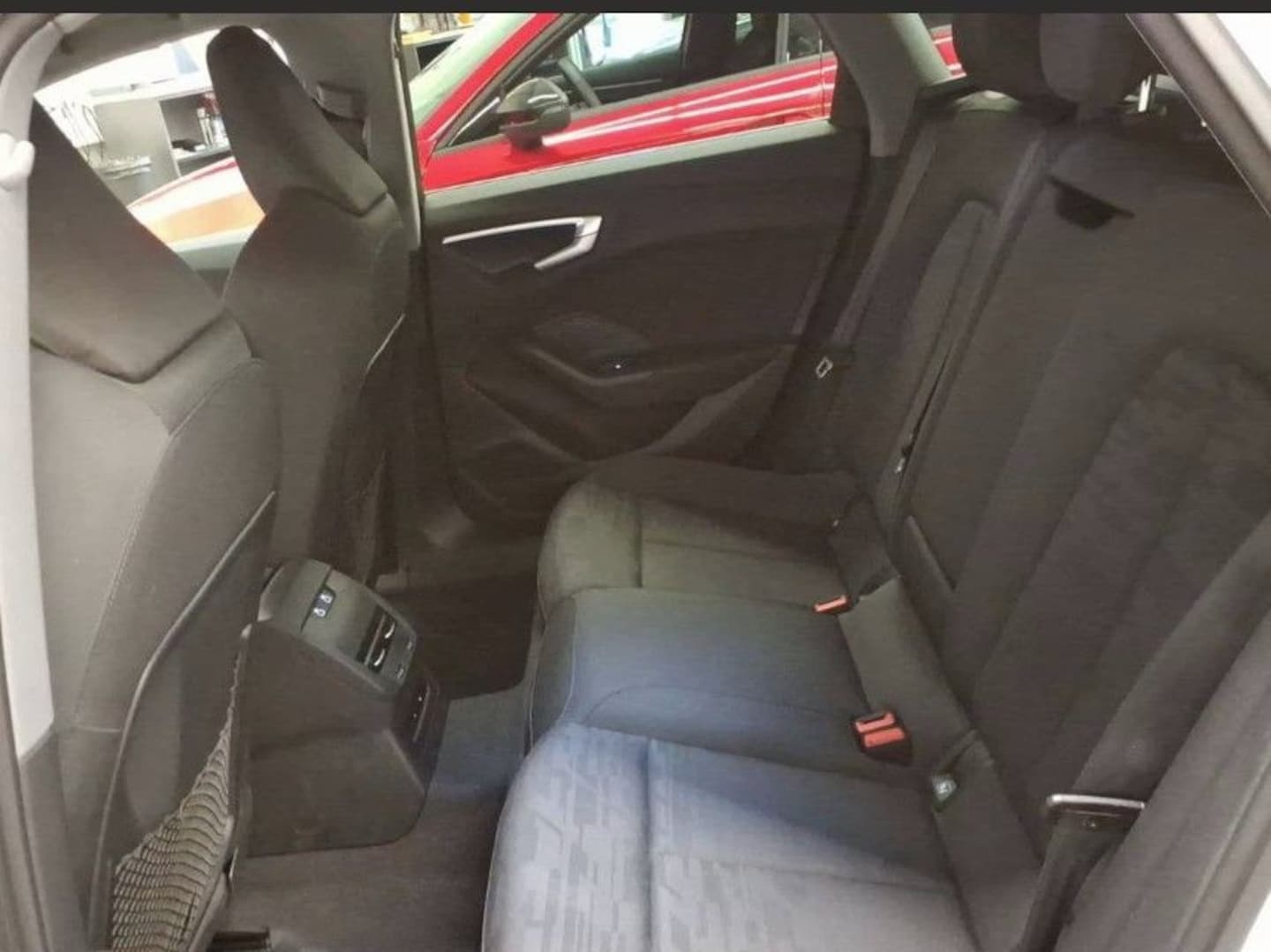 Bild über Audi A5 Avant TFSI S tronic - für weitere Informationen kontaktieren Sie den Audi Partner