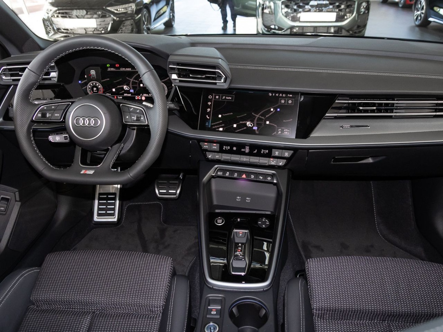 Bild über Audi A3 Sportback TFSI 110 kW S tronic - für weitere Informationen kontaktieren Sie den Audi Partner