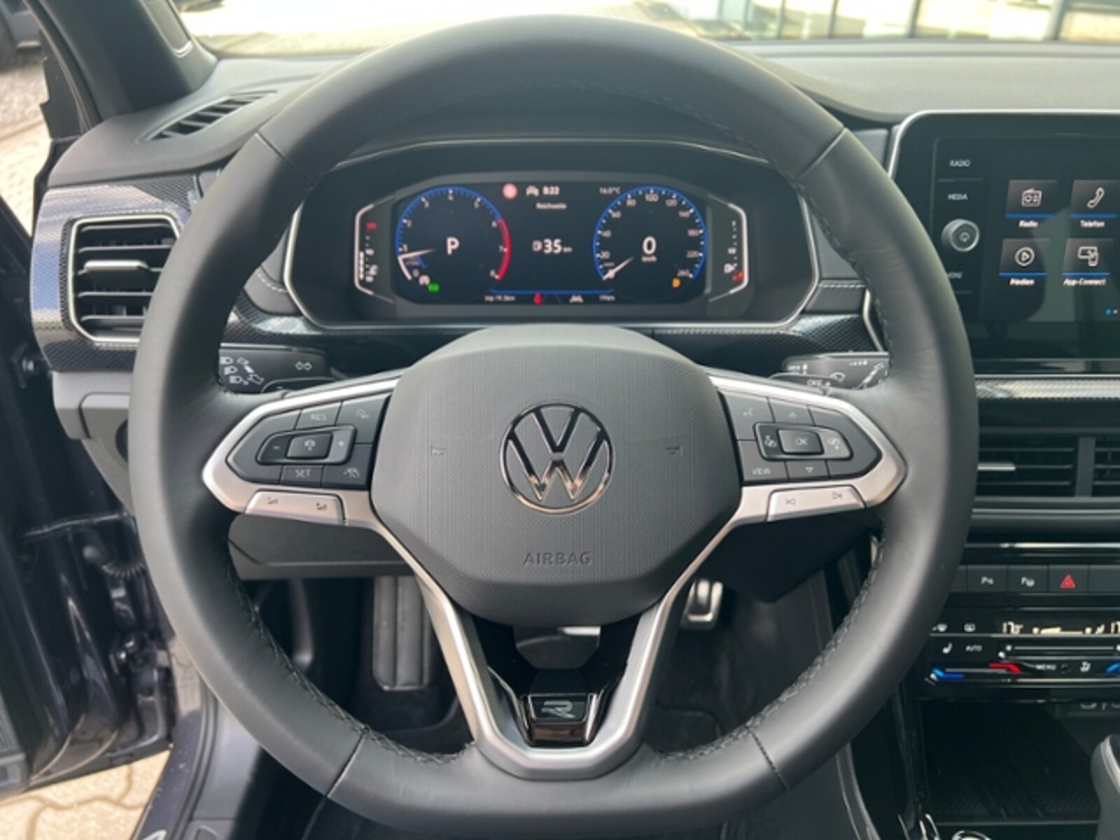 Volkswagen T-Cross – Bild 11
