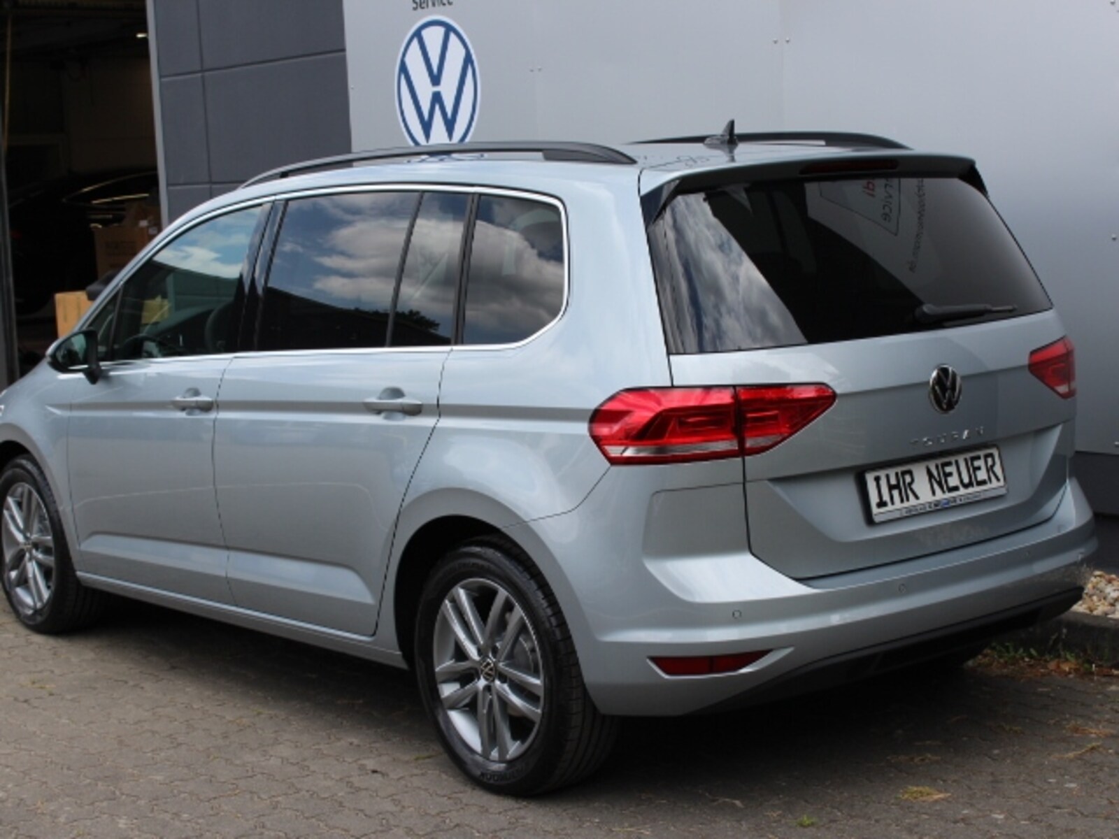 Volkswagen Touran – Bild 15