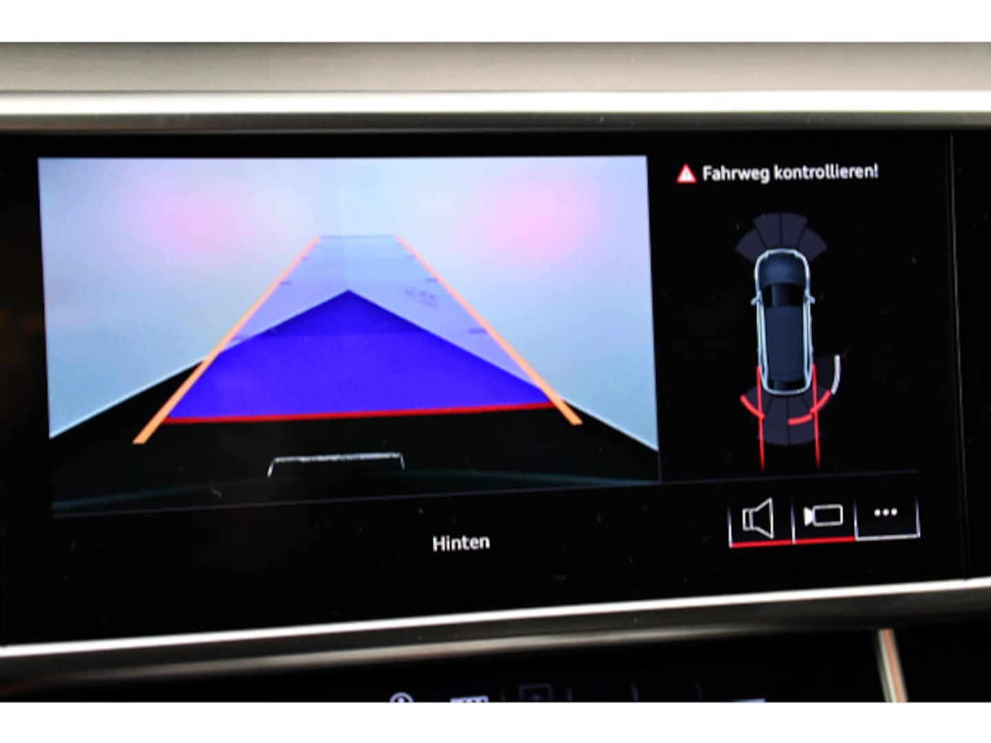 Bild über Audi S6 Avant TDI quattro tiptronic - für weitere Informationen kontaktieren Sie den Audi Partner