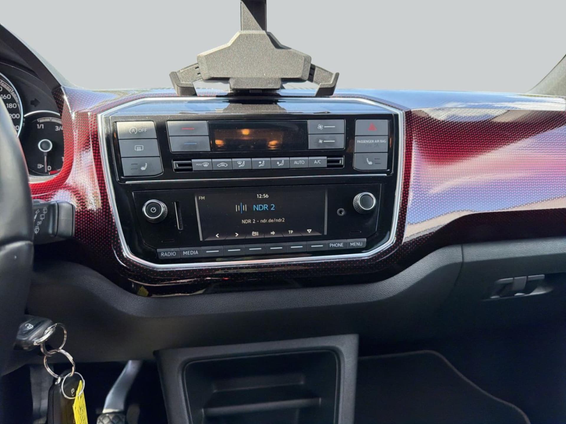 Volkswagen up! GTI