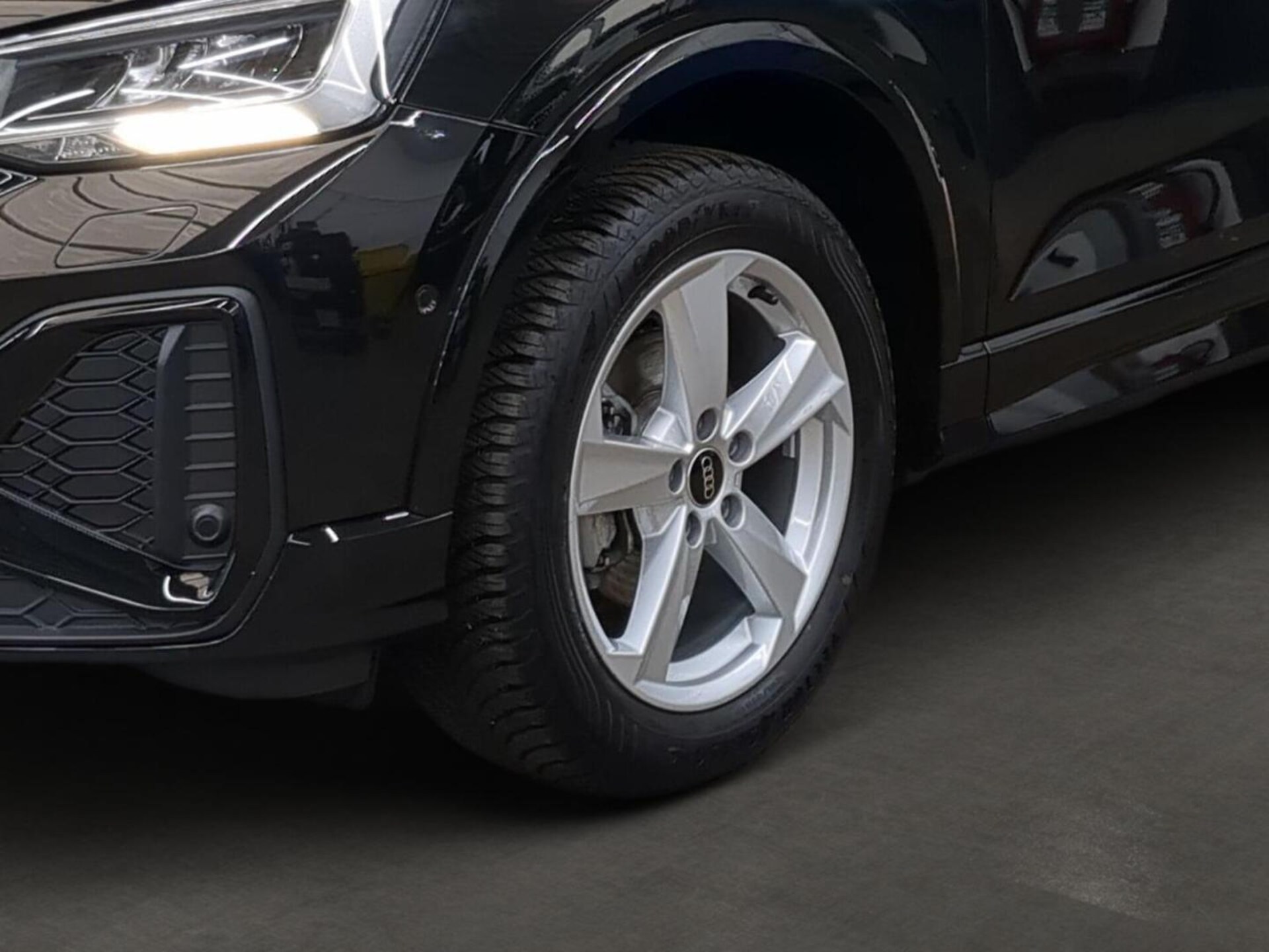 Audi Q2 S line
