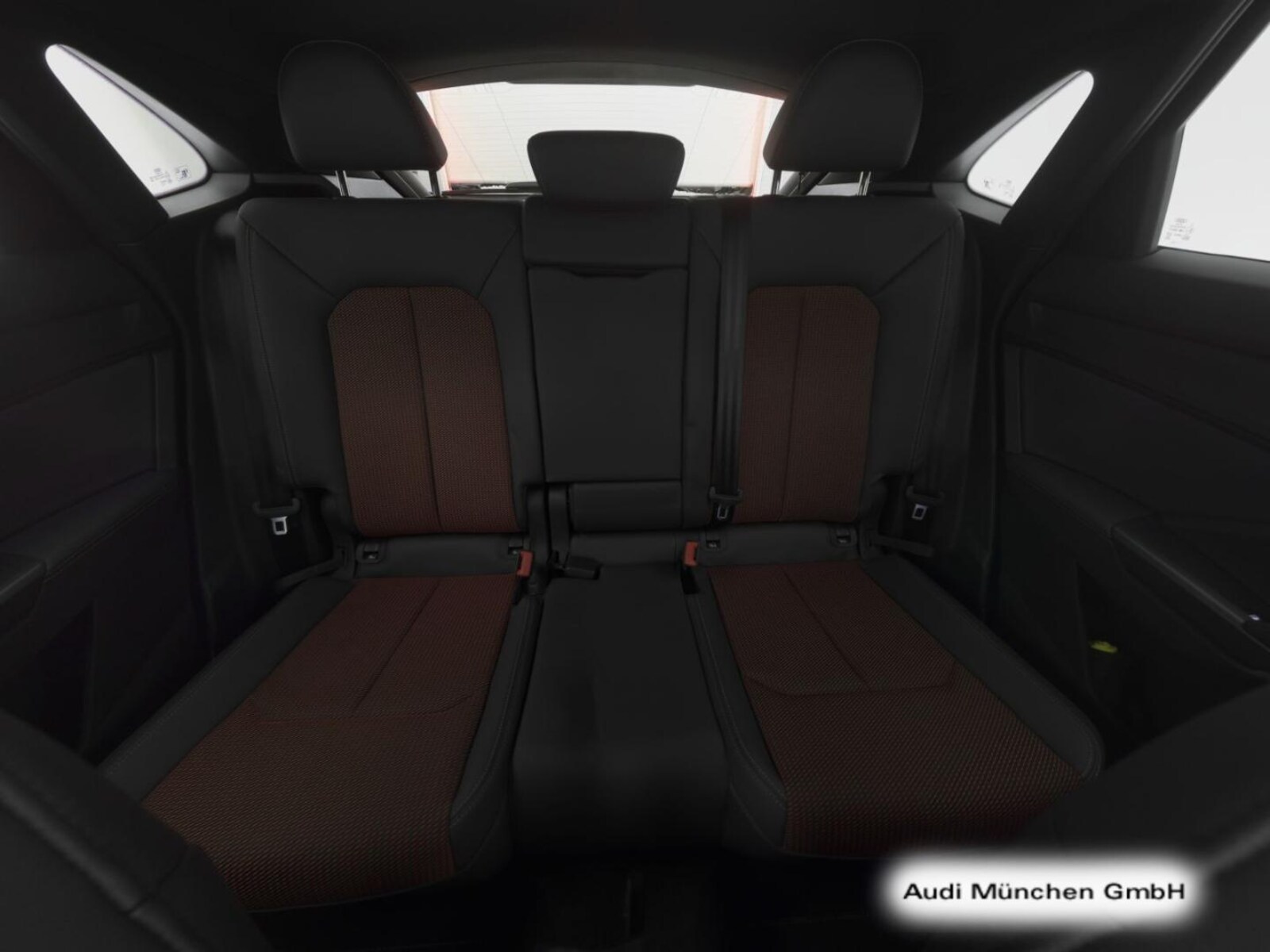 Audi Q3 Sportback – Bild 10