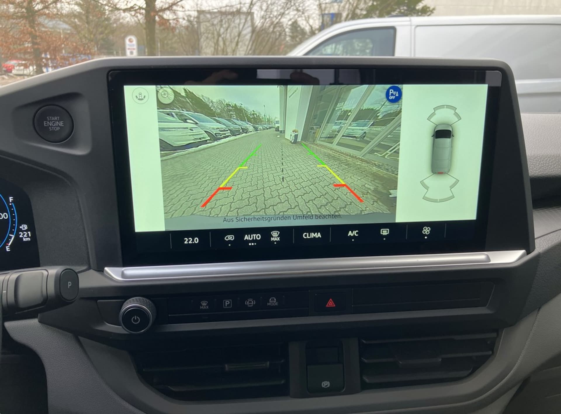 Volkswagen Transporter Kombi langer Radstand