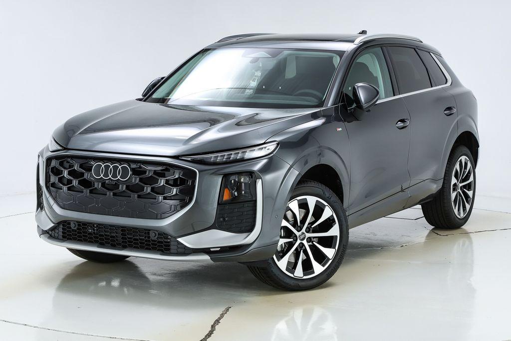 2026 Audi Q3 S line quattro's photo