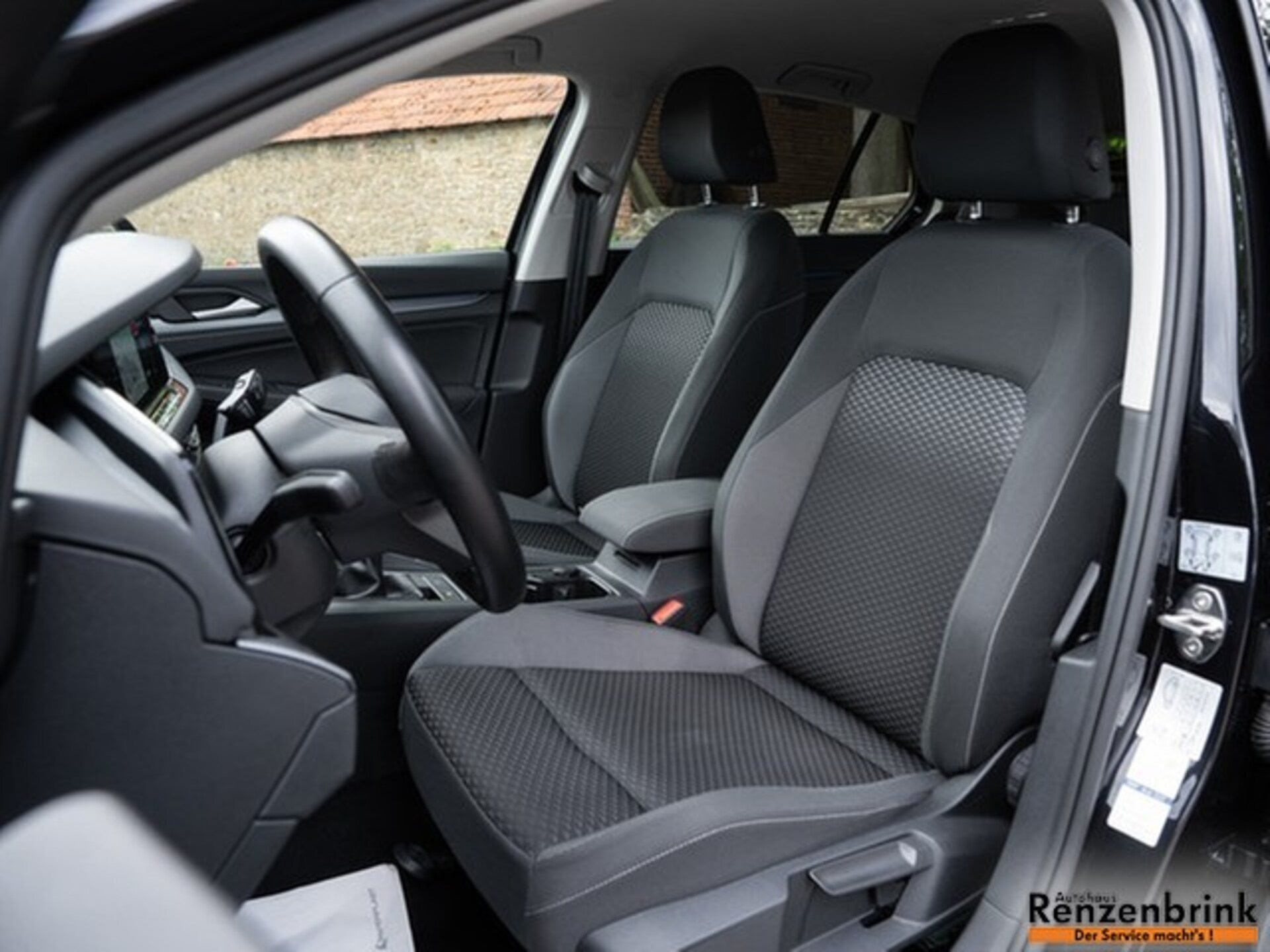 Volkswagen Golf Active