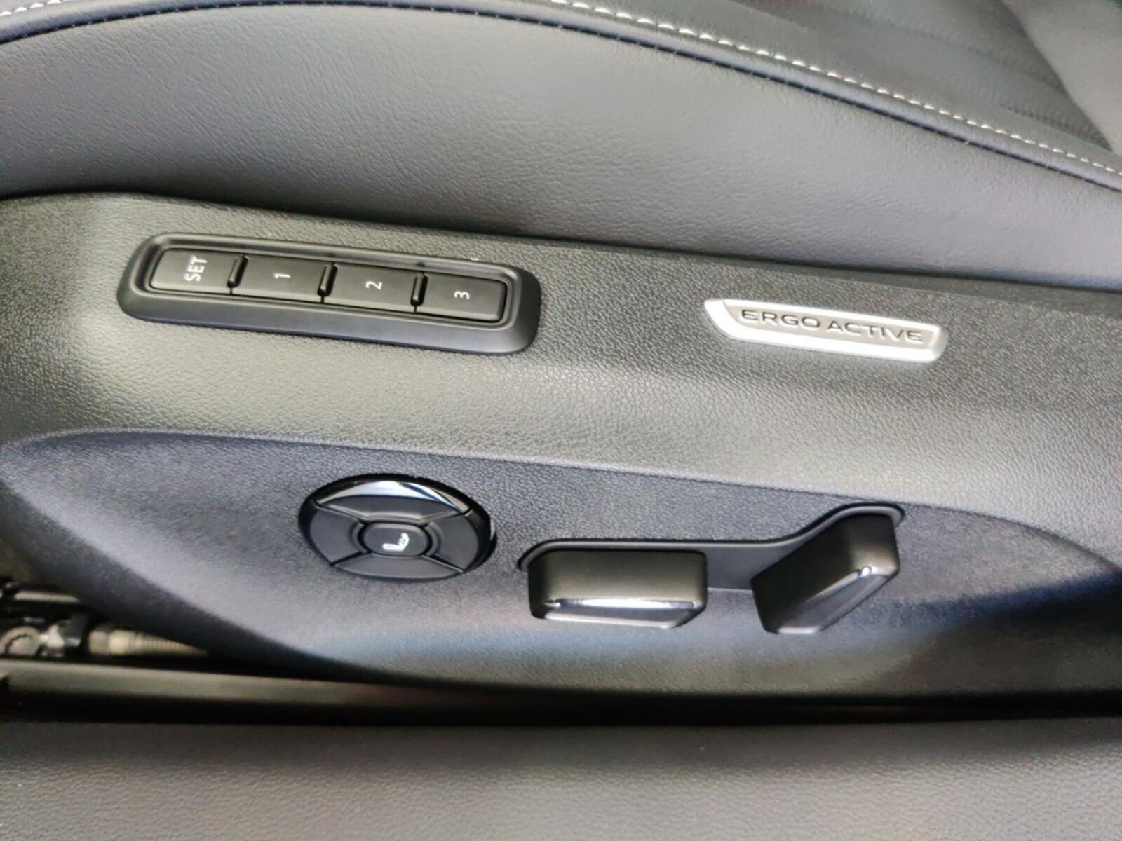 Volkswagen Passat – Bild 20