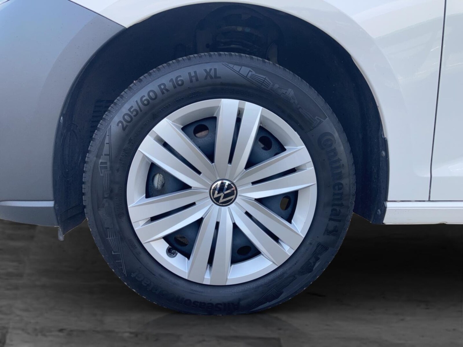 Volkswagen Caddy Maxi Cargo – Bild 10