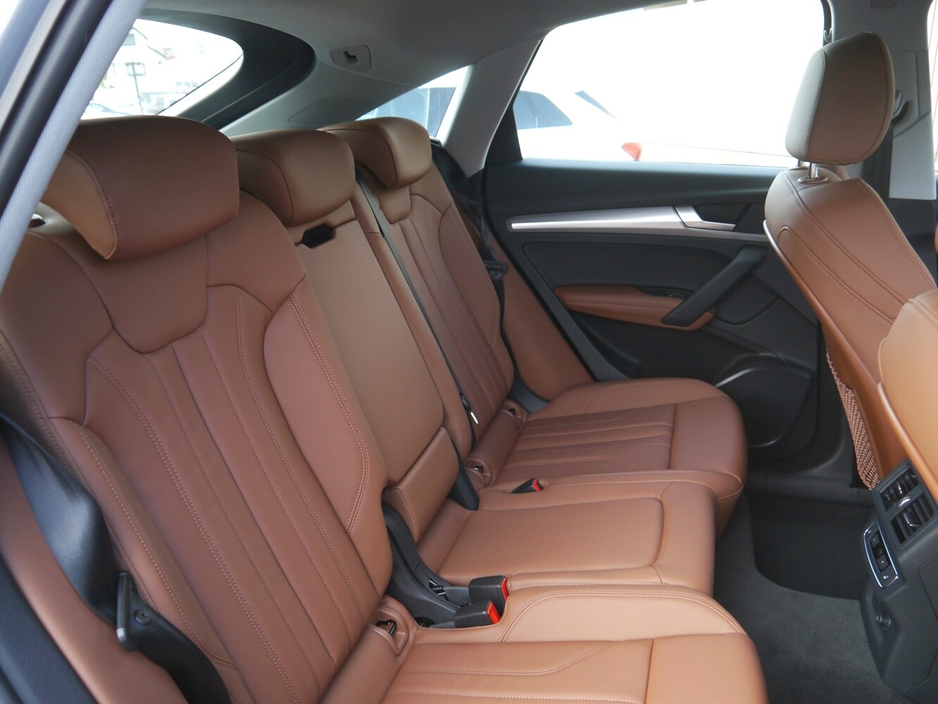 Audi Q5 Sportback 40 TDI quattro advanced 150(204) kW(PS) S tronic for more details contact your dealer