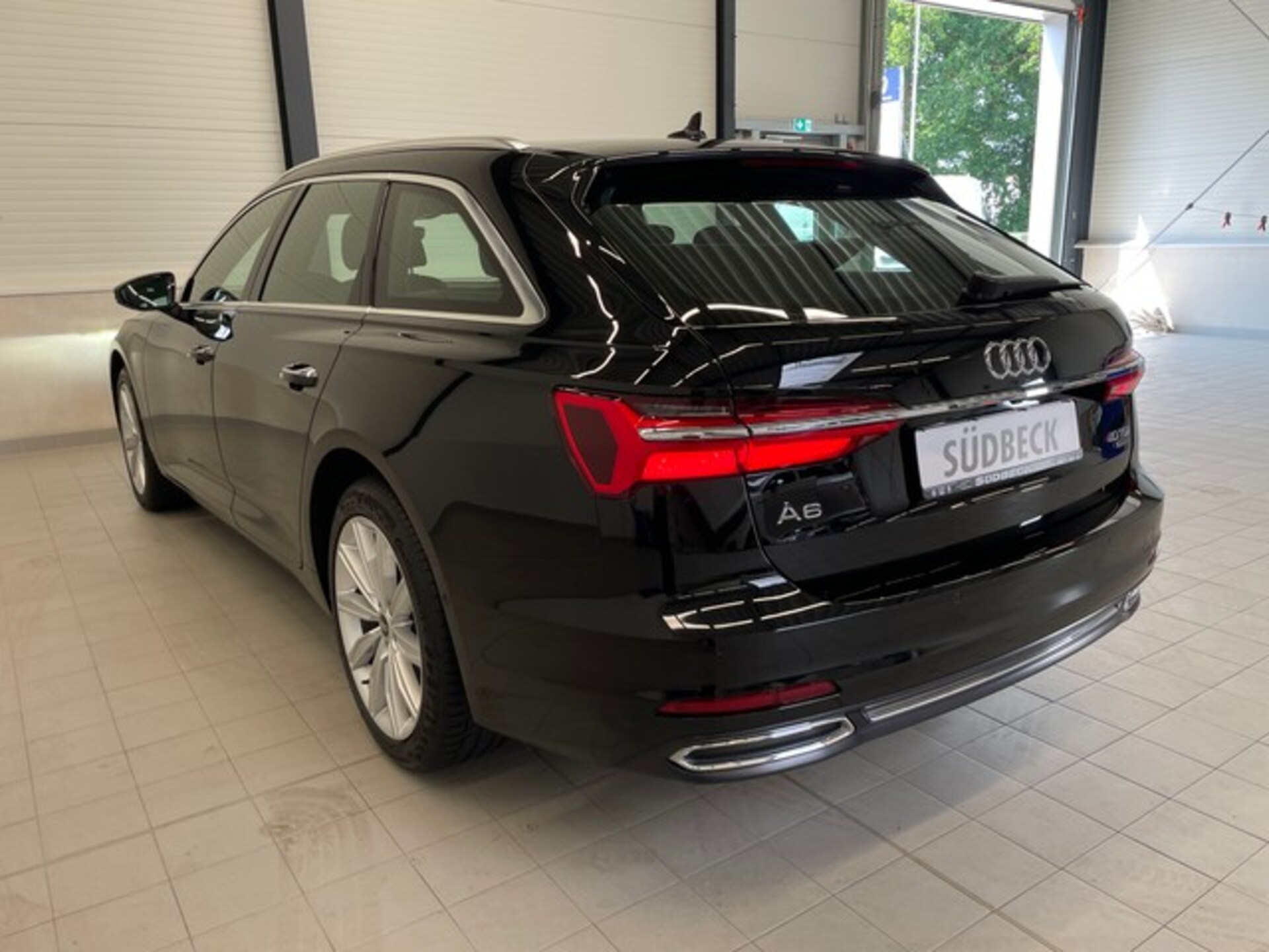 Audi A6 Avant Design