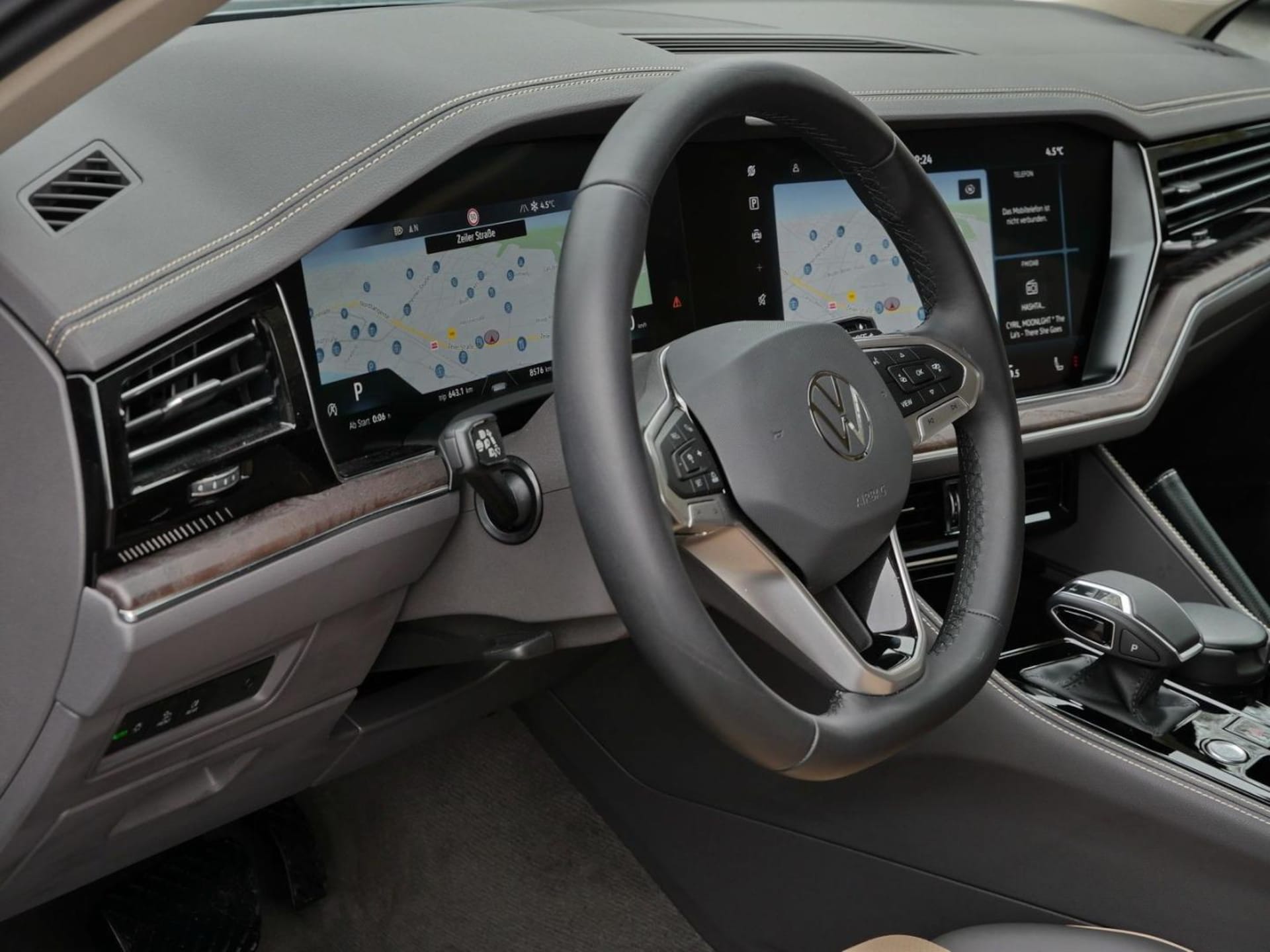 Volkswagen Touareg Elegance