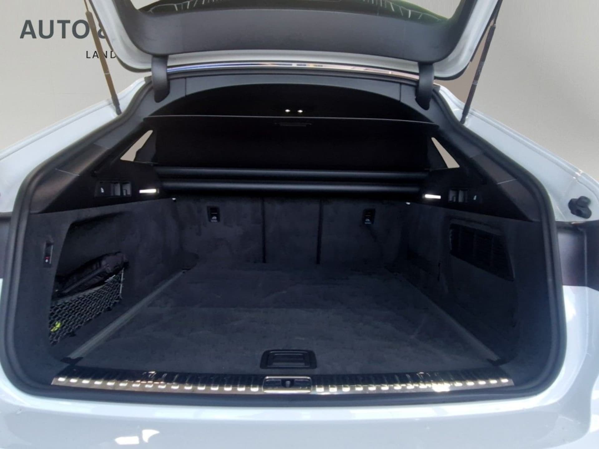 Audi S6 Avant