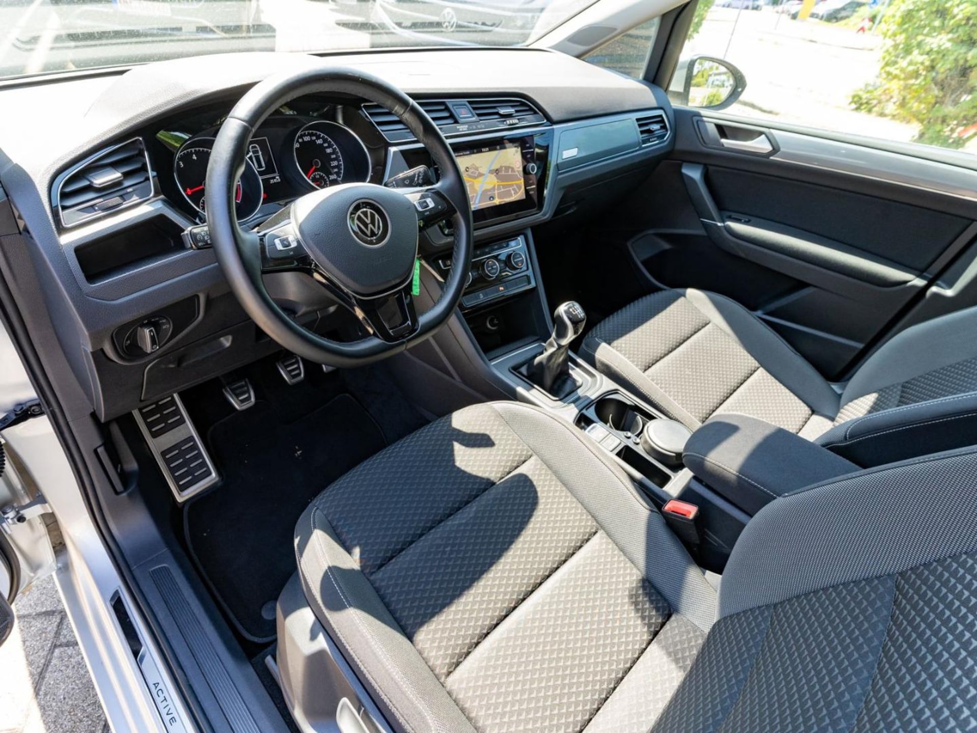 Volkswagen Touran Active