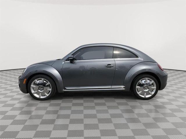 Used 2019 Volkswagen Beetle SE with VIN 3VWJD7AT5KM713841 for sale in Kansas City