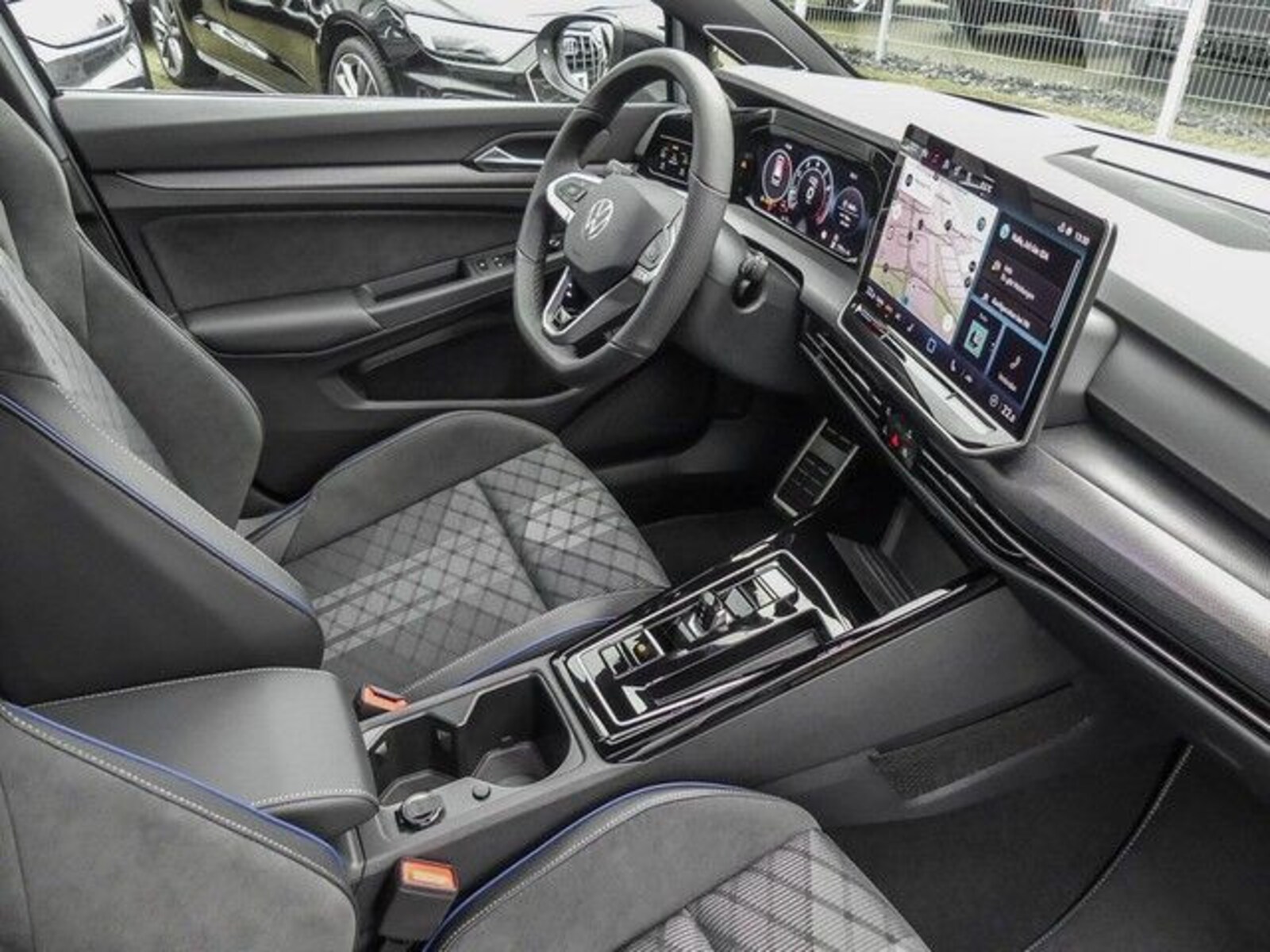 Volkswagen Golf Variant – Bild 12