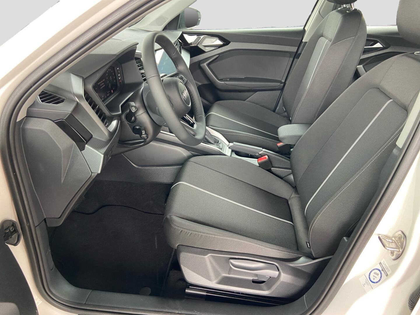 Bild über Audi A1 Sportback advanced 25 TFSI S tronic - für weitere Informationen kontaktieren Sie den Audi Partner