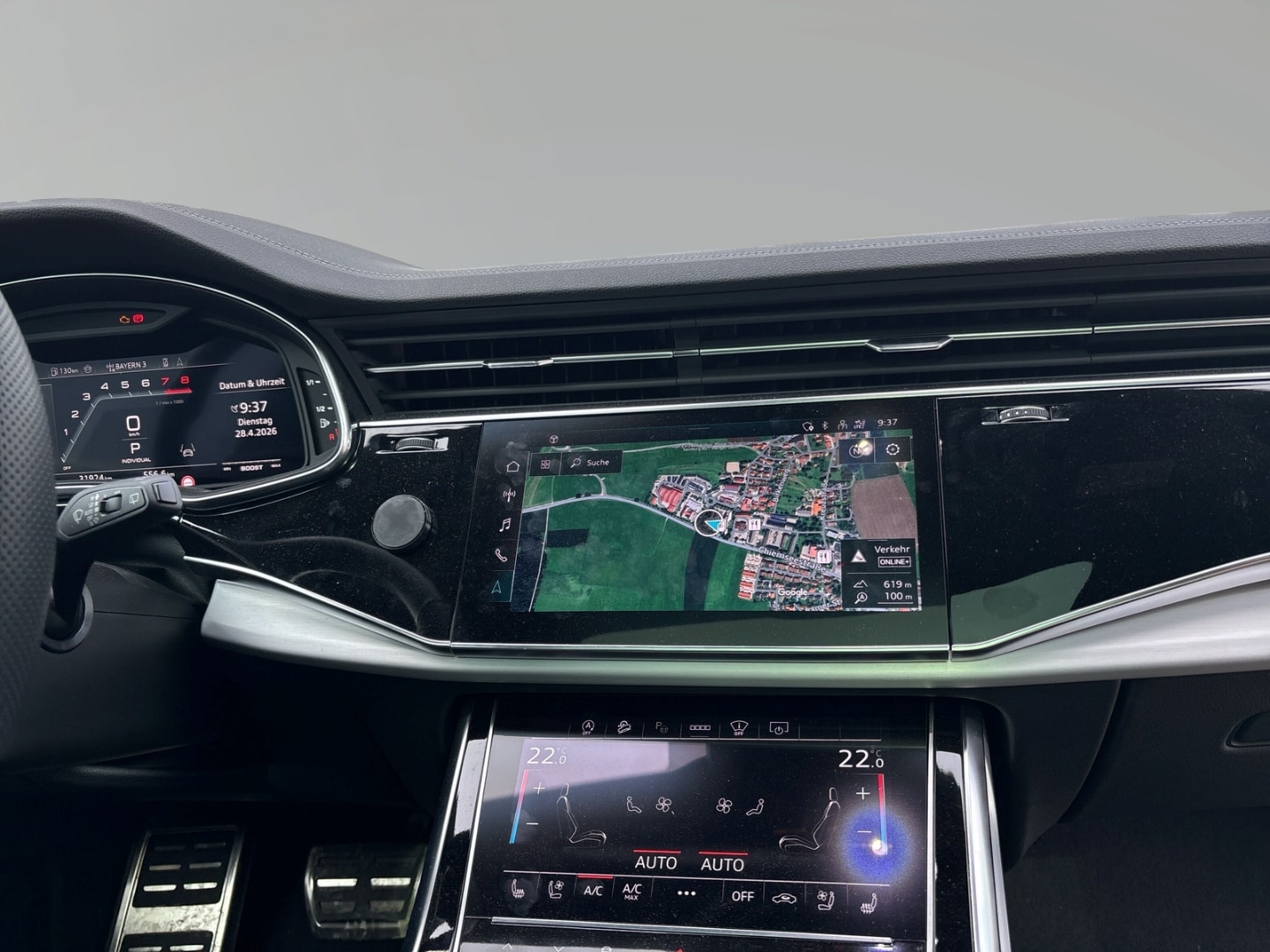 Bild über Audi SQ8 TFSI quattro tiptronic - für weitere Informationen kontaktieren Sie den Audi Partner