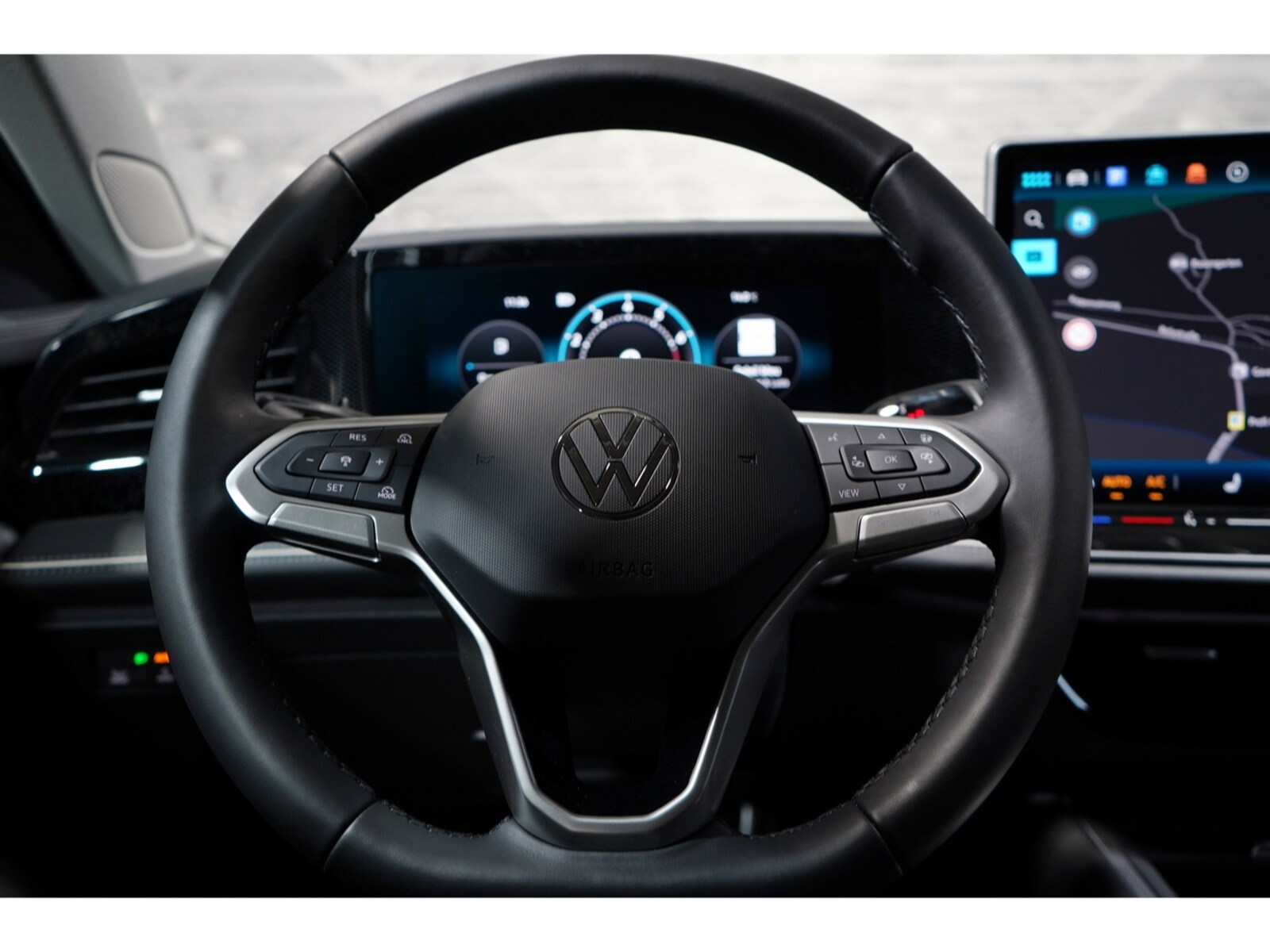 Volkswagen Passat – Bild 7