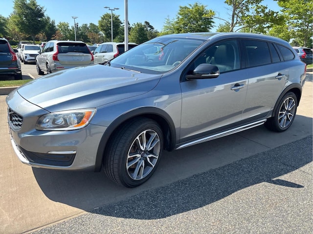 2018 Volvo V60 Cross Country