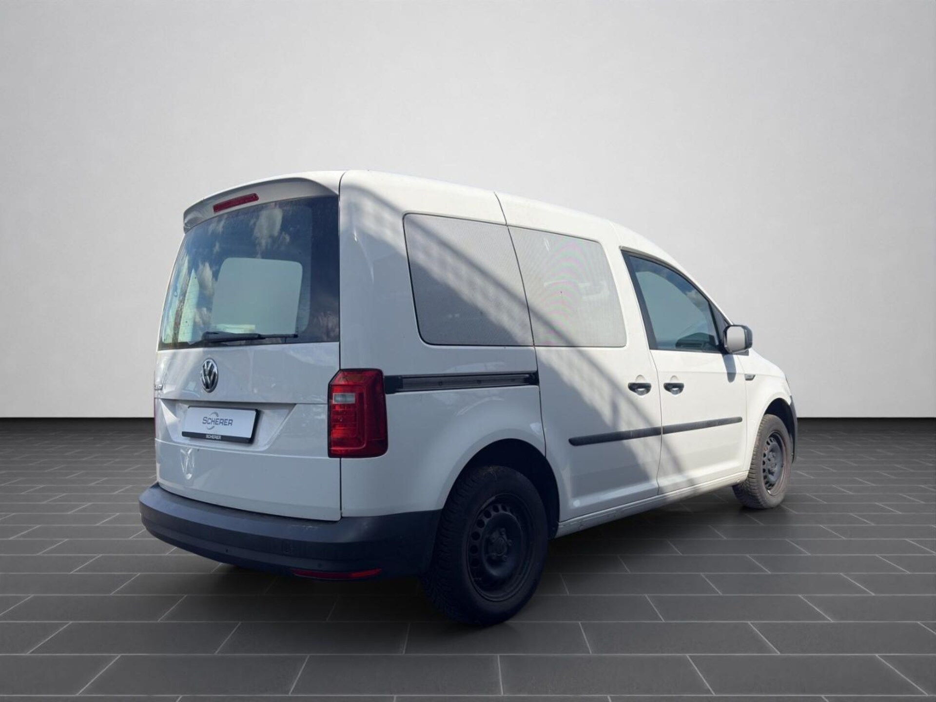 Volkswagen Caddy Kombi Basis-Modell