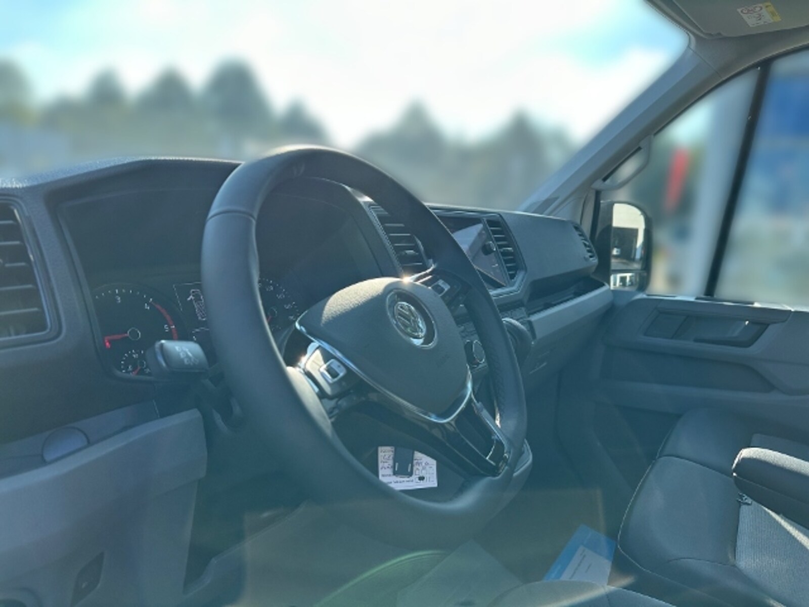 Volkswagen Crafter Kasten mittlerer Radstand – Bild 10