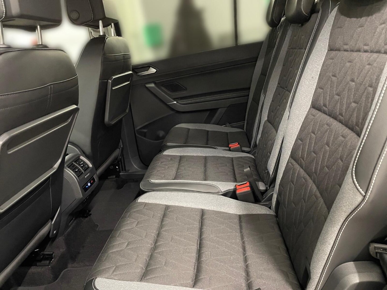 Volkswagen Touran – Bild 14