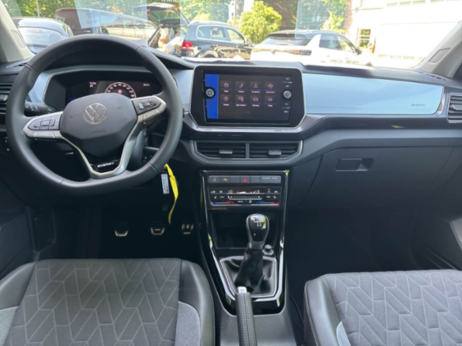 Volkswagen T-Cross – Bild 8