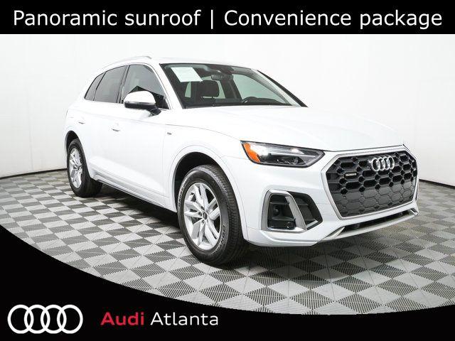 2023 Audi Q5 45 Premium's photo