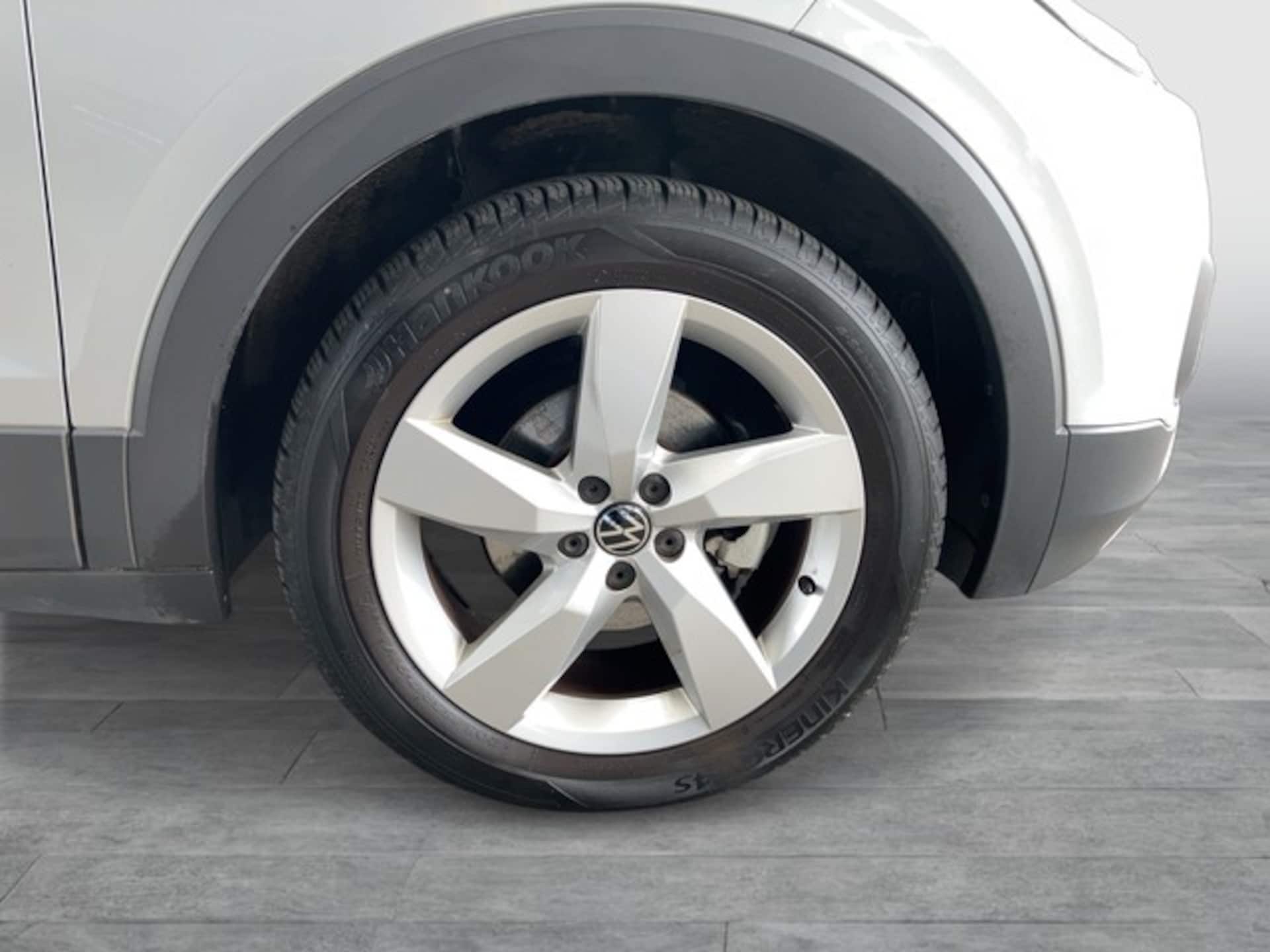 Volkswagen T-Cross Style